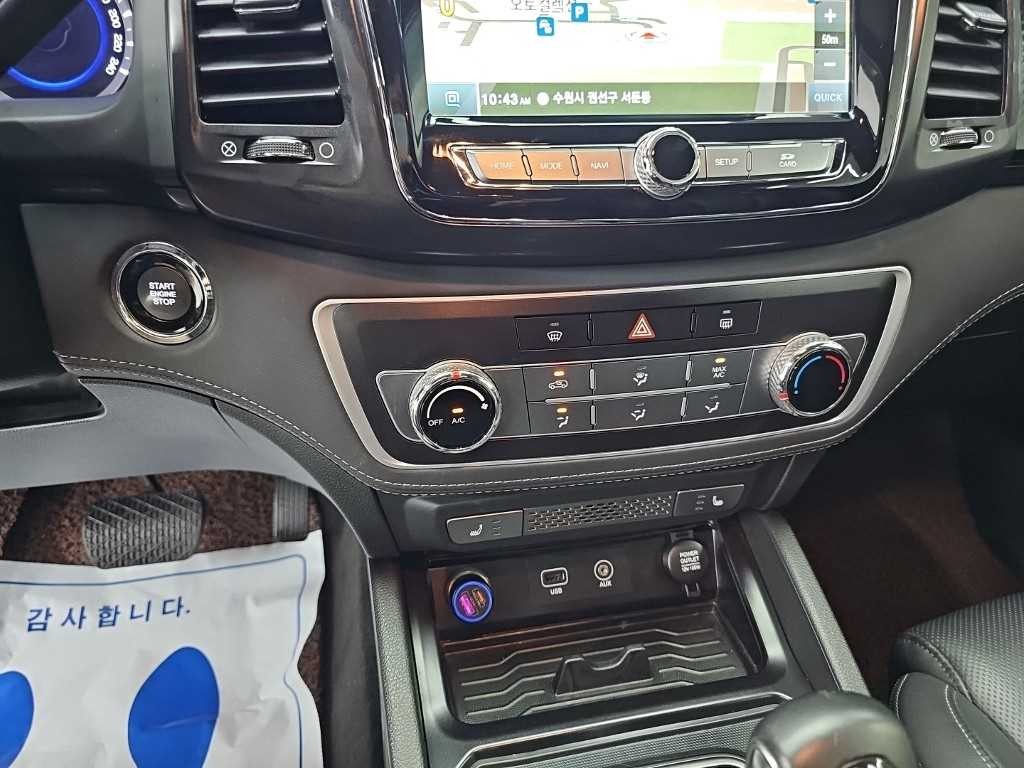 KG모빌리티(쌍용) 렉스턴 렉스턴 스포츠 4WD 디젤 2.2 프레스티지 이미지 10