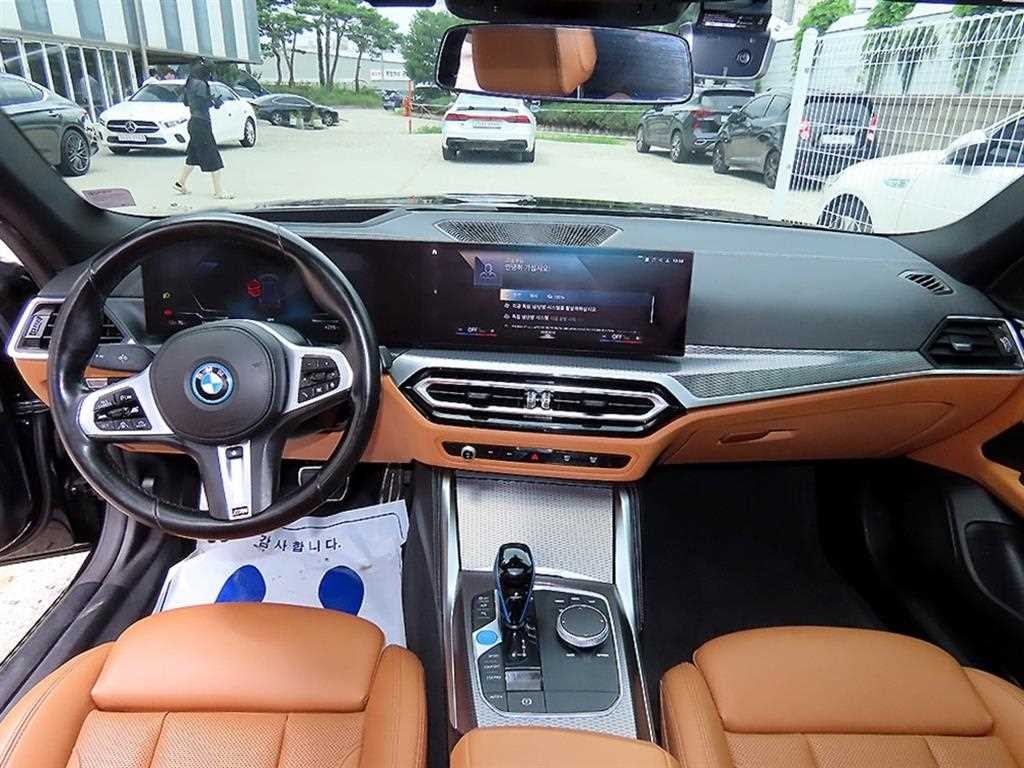 BMW i4 eDrive 40 M 스포츠 이미지 7