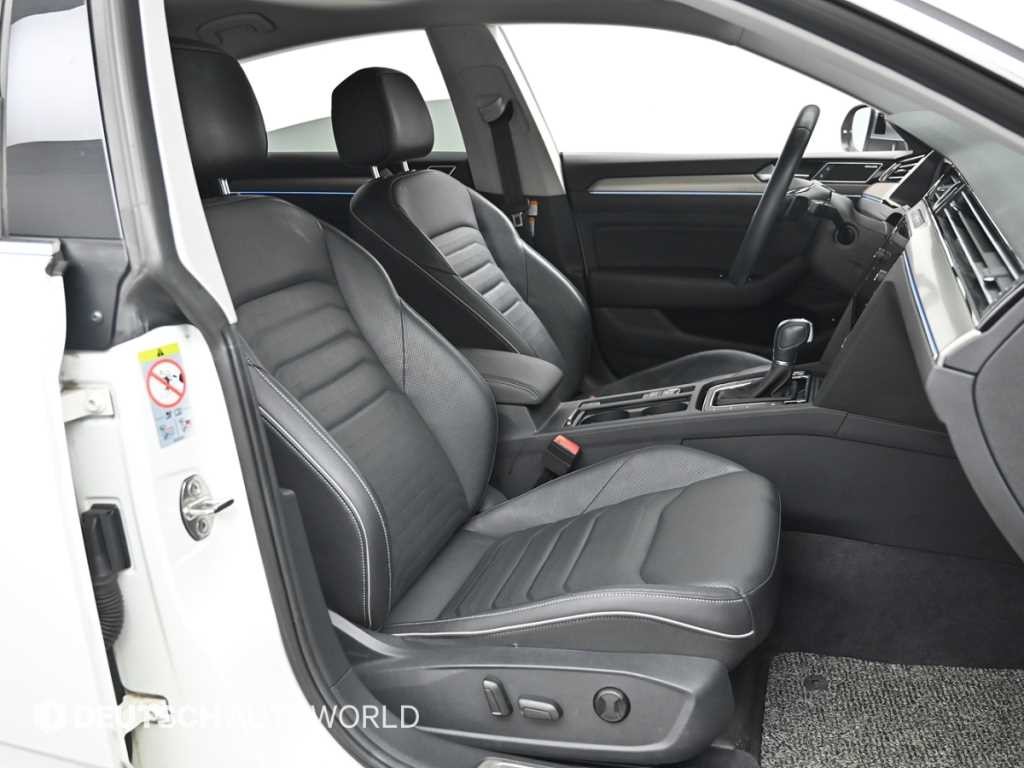 폭스바겐 아테온 2.0 TDI 엘레강스 프레스티지 이미지 10