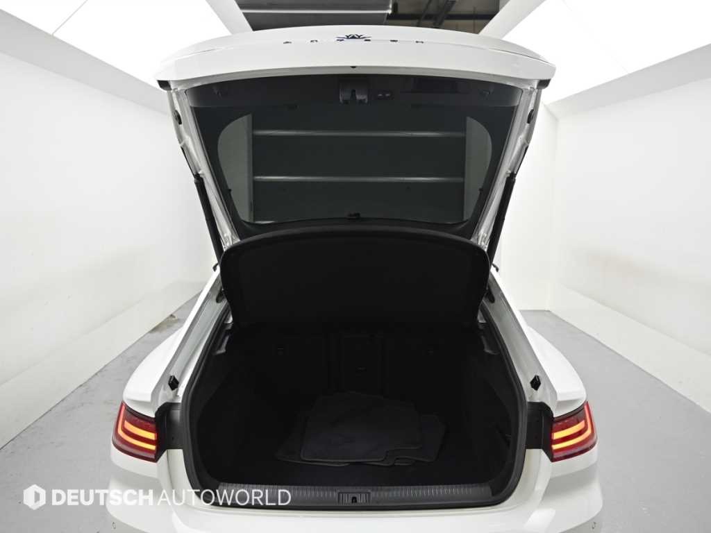 폭스바겐 아테온 2.0 TDI 엘레강스 프레스티지 이미지 19