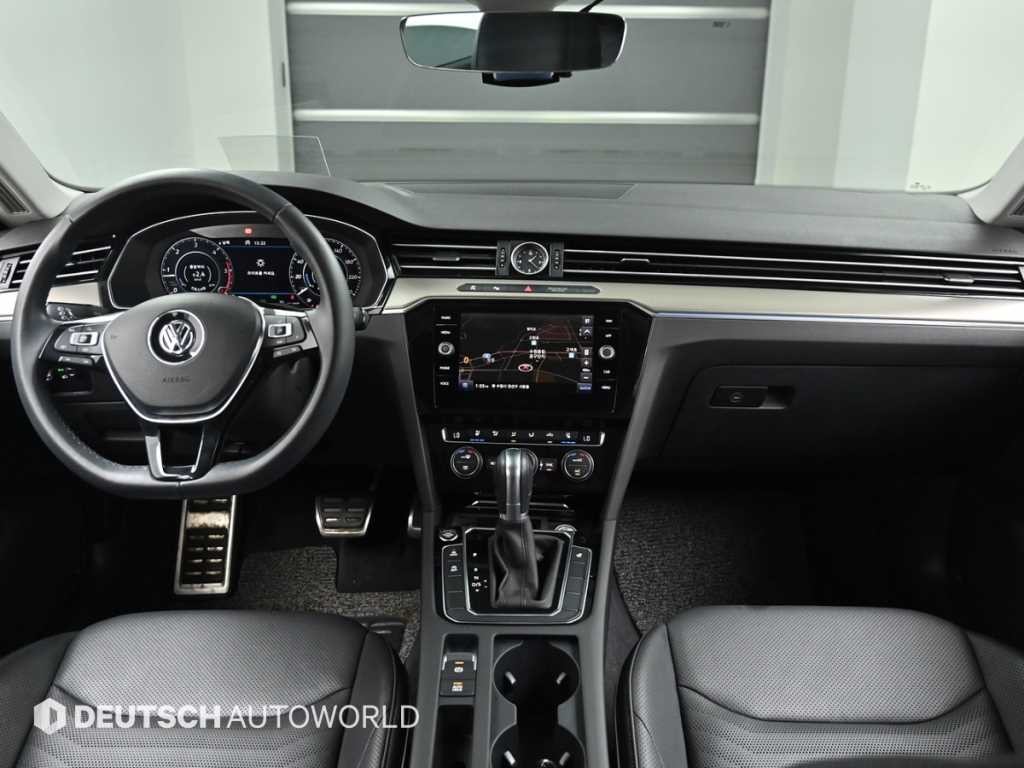 폭스바겐 아테온 2.0 TDI 엘레강스 프레스티지 이미지 7