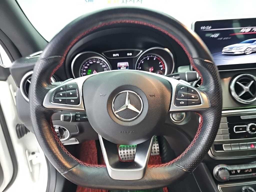 벤츠 CLA 클래스 CLA클래스 CLA 220 AMG LINE 이미지 9