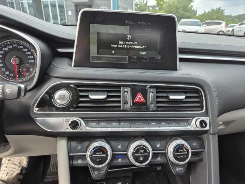 제네시스 G70 2.0T 엘리트 이미지 4