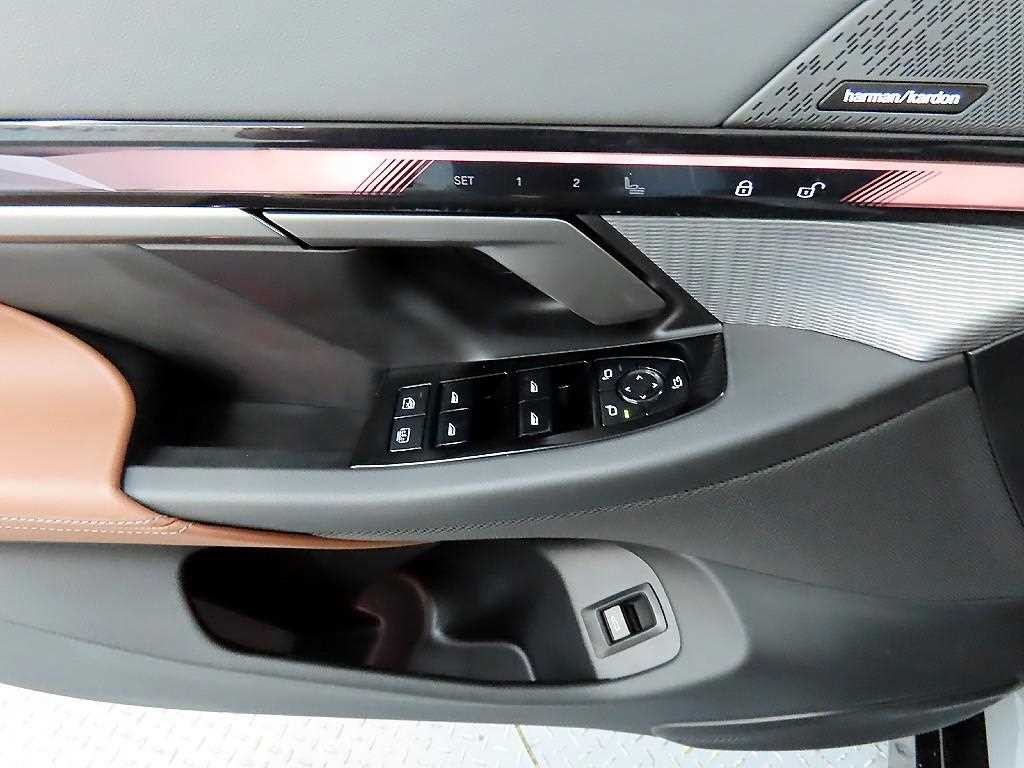 BMW 5시리즈 5시리즈 (G60) 530e M 스포츠 이미지 11
