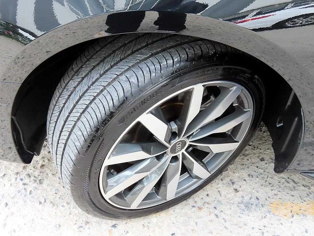아우디 A4 A4 (B9) 35 TDI 프리미엄 이미지 20