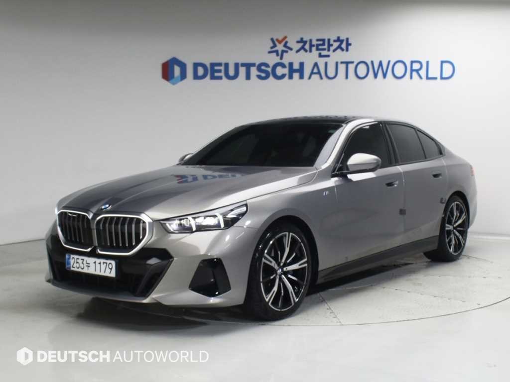 BMW 5시리즈 5시리즈 (G60) 530i xDrive M 스포츠 이미지 1
