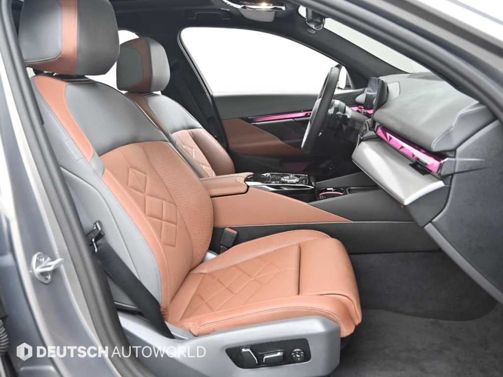 BMW 5시리즈 5시리즈 (G60) 530i xDrive M 스포츠 이미지 10