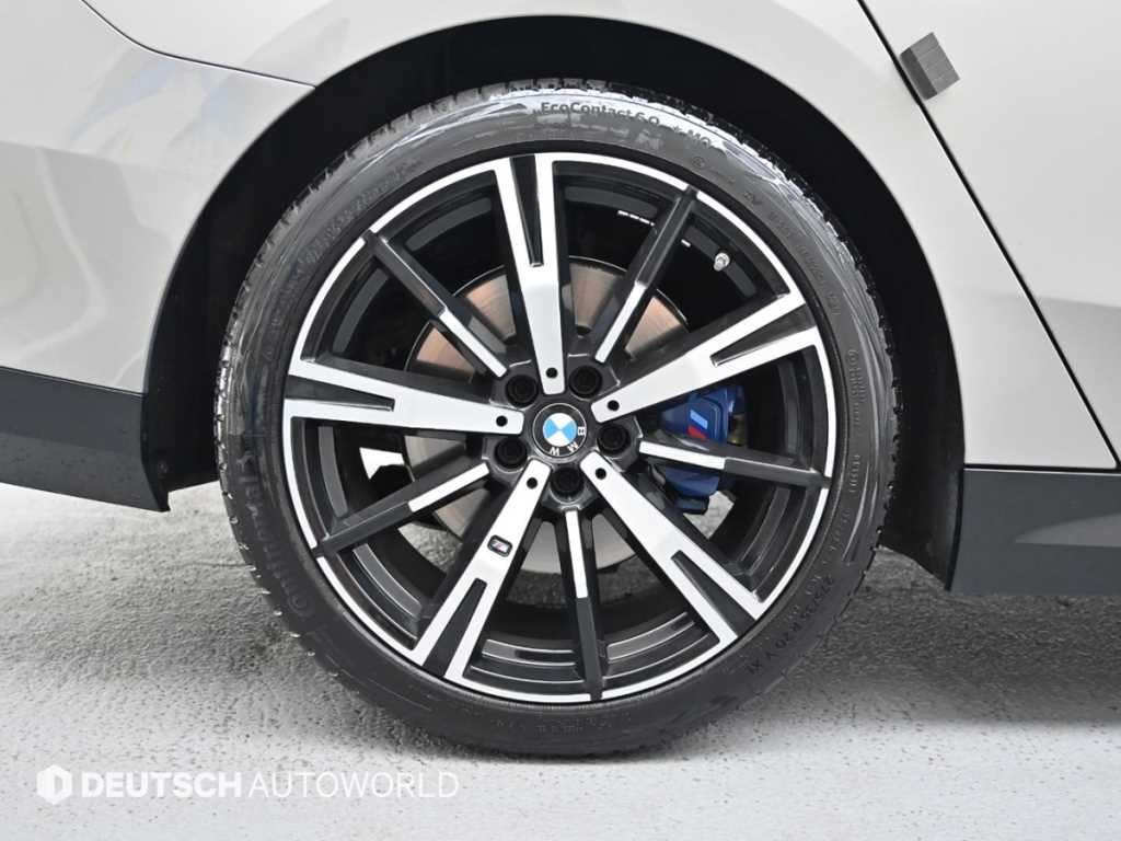 BMW 5시리즈 5시리즈 (G60) 530i xDrive M 스포츠 이미지 5