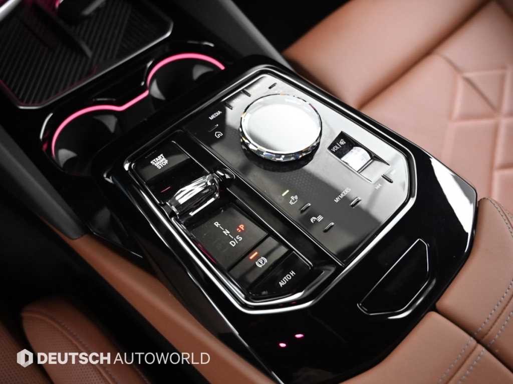 BMW 5시리즈 5시리즈 (G60) 530i xDrive M 스포츠 이미지 9