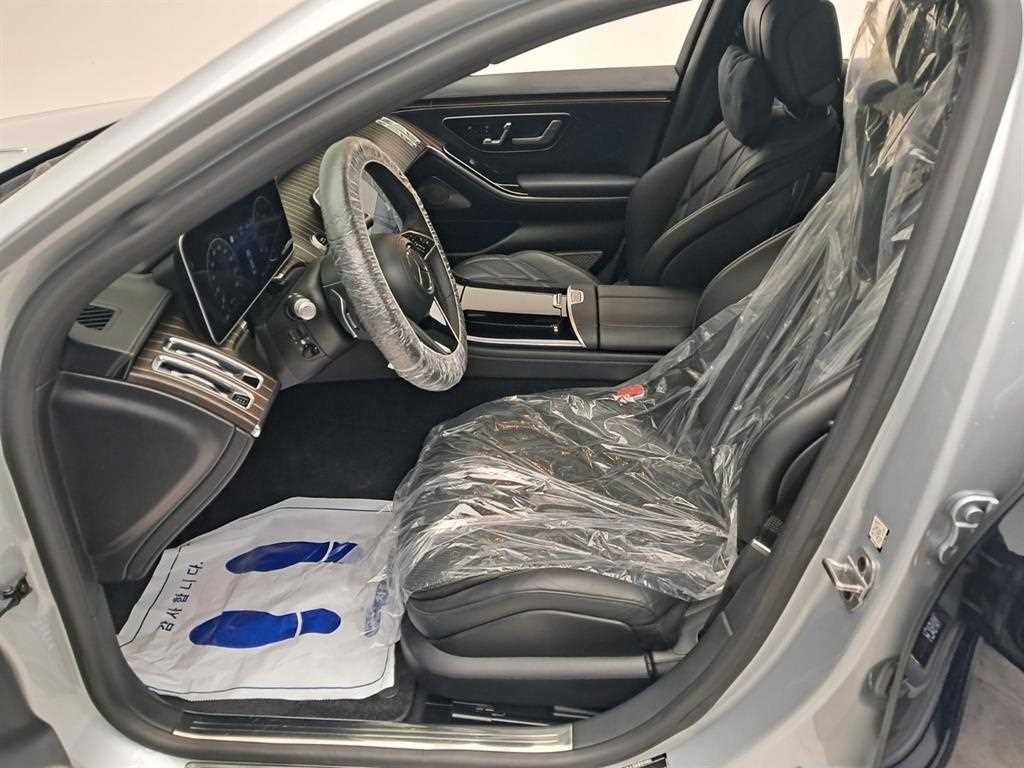 벤츠 S 클래스 S클래스-W223 마이바흐 S680 4MATIC 이미지 11
