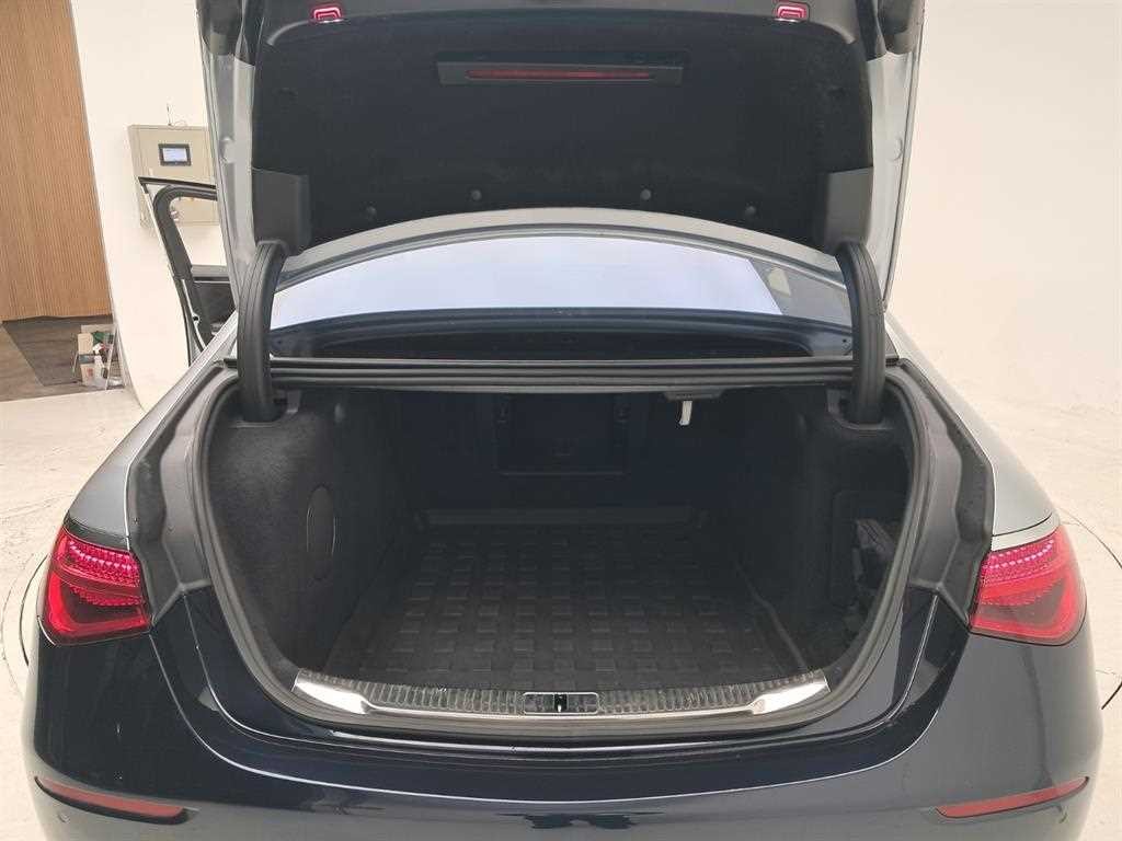 벤츠 S 클래스 S클래스-W223 마이바흐 S680 4MATIC 이미지 17