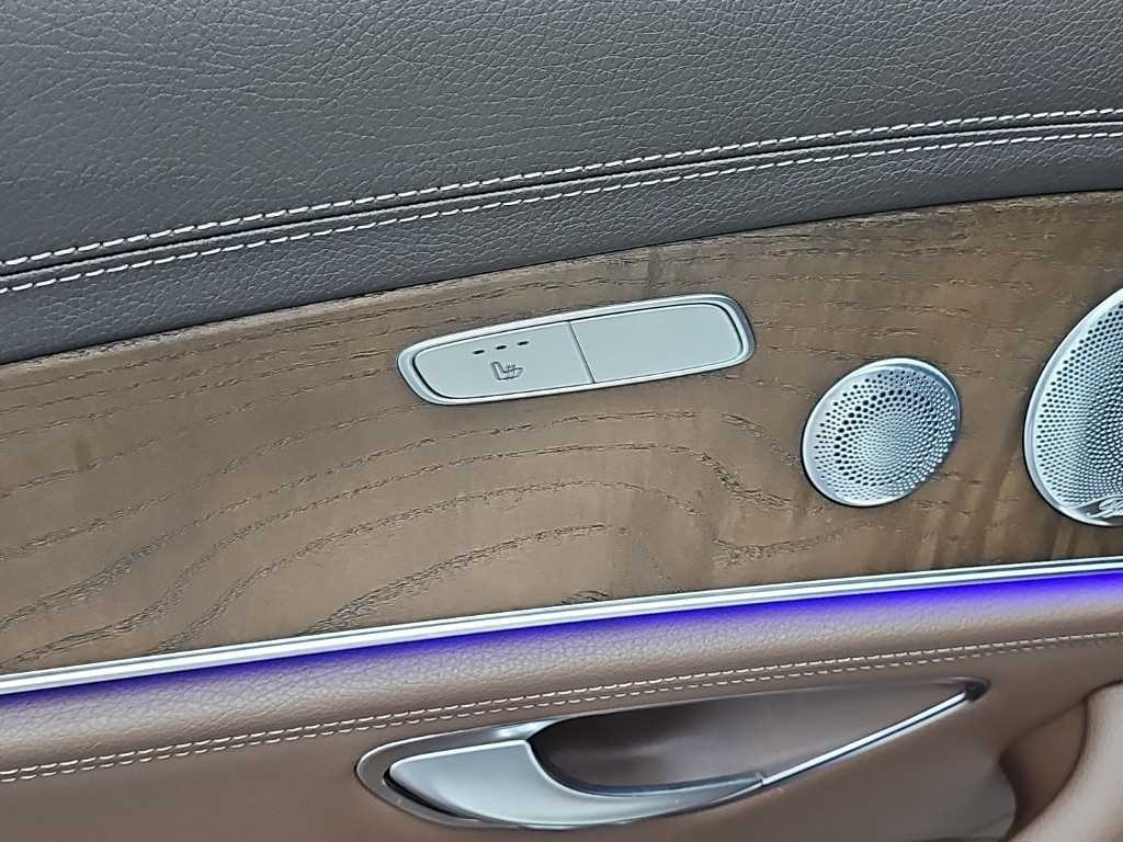 벤츠 E 클래스 E-클래스 W213 E300 4MATIC 익스클루시브 이미지 13