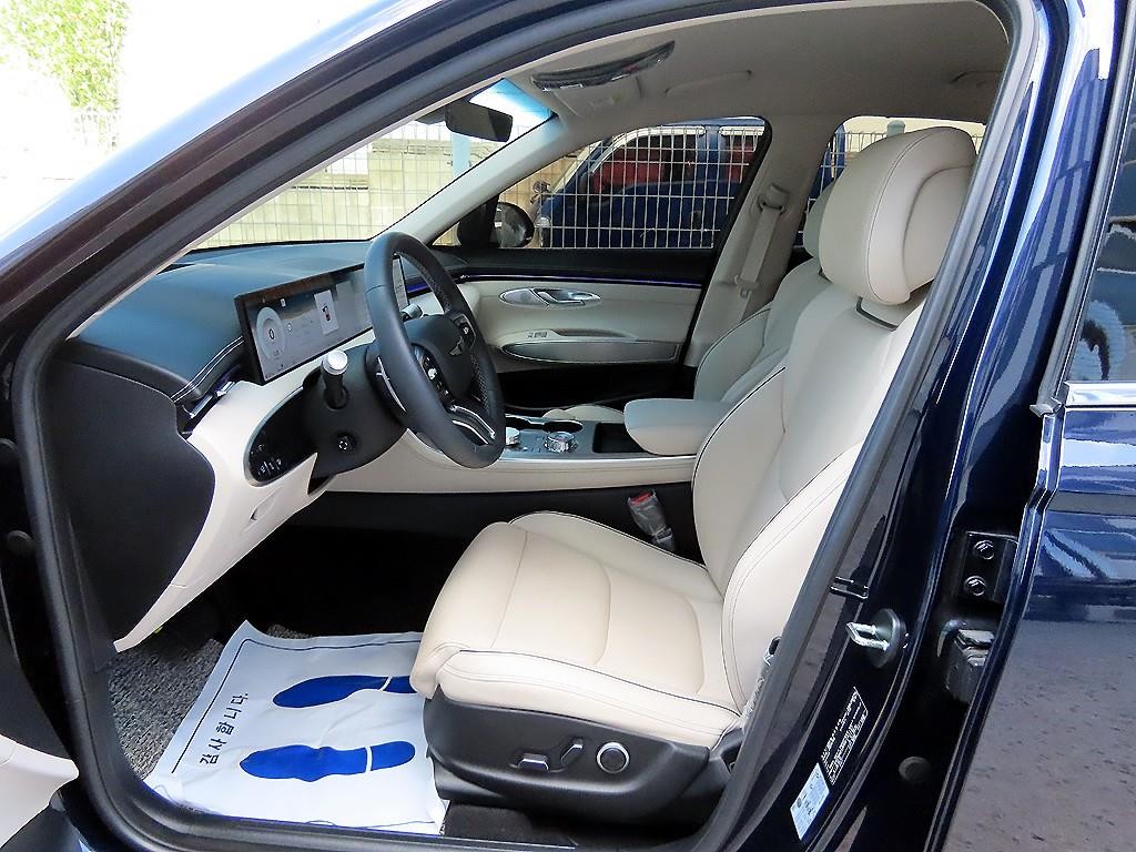 제네시스 GV70 2.5T 가솔린 AWD 이미지 5