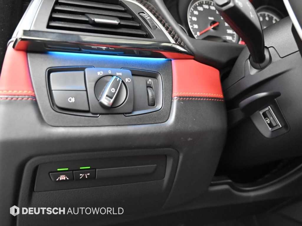 BMW 4시리즈 M4 (F82) 쿠페 컨패티션 헤리티지 이미지 16