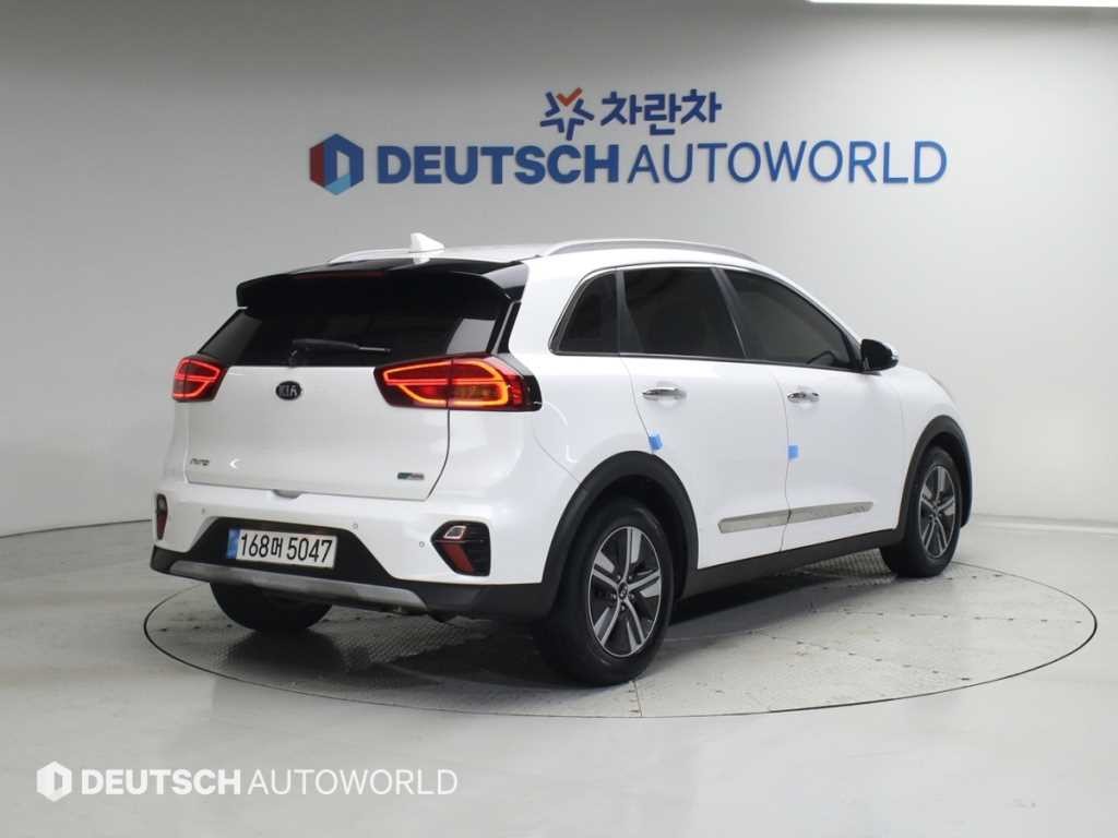 기아 니로 더 뉴 니로 1.6 HEV 노블레스 스페셜 이미지 2