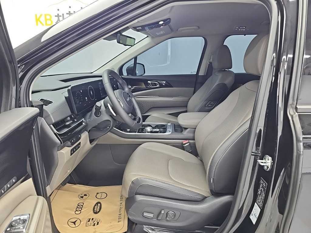 기아 카니발 더 뉴 카니발 4세대 디젤 9인승 그래비티 이미지 11