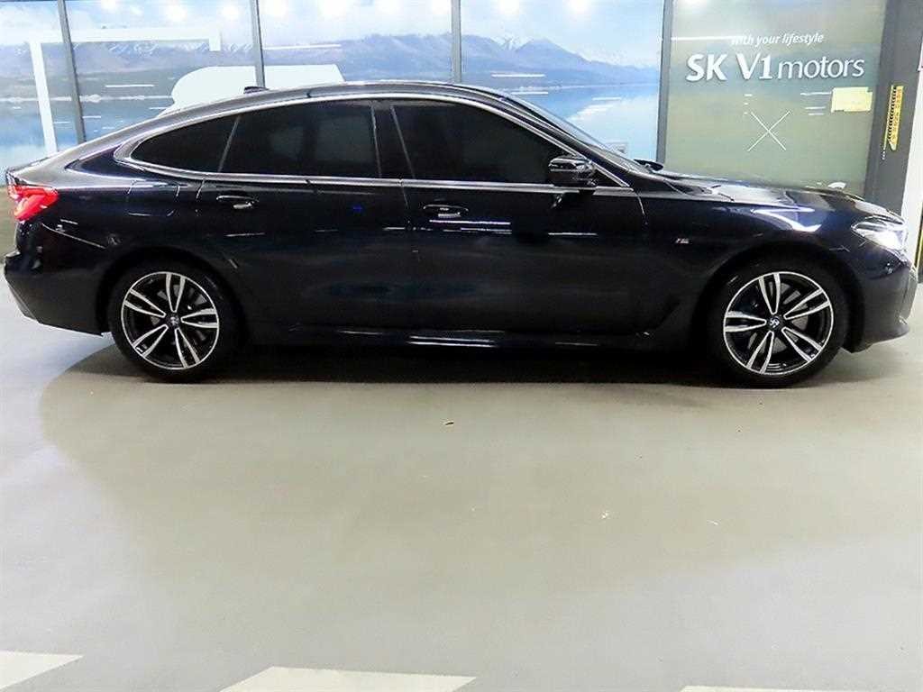 BMW 그란투리스모 6시리즈 GT (G32) 630i xDrive M 스포츠 이미지 3