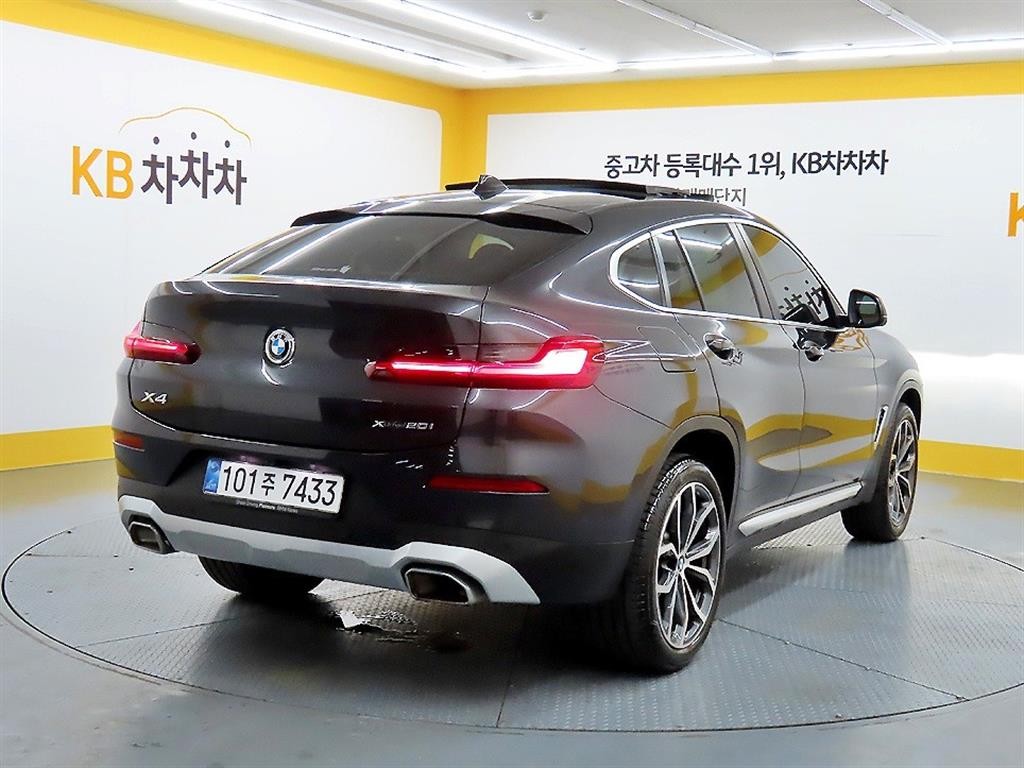 BMW X4 X4 (G02) xDrive 20i xLine 이미지 4
