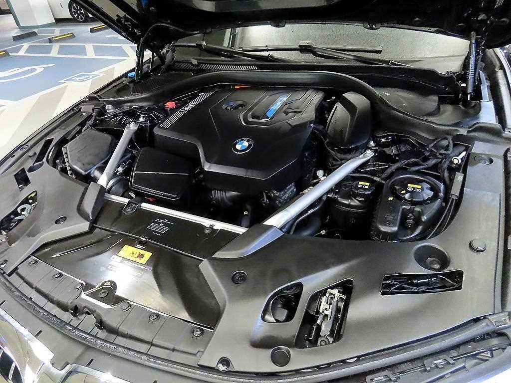 BMW 5시리즈 5시리즈 (G30) 530e M 스포츠 이미지 19