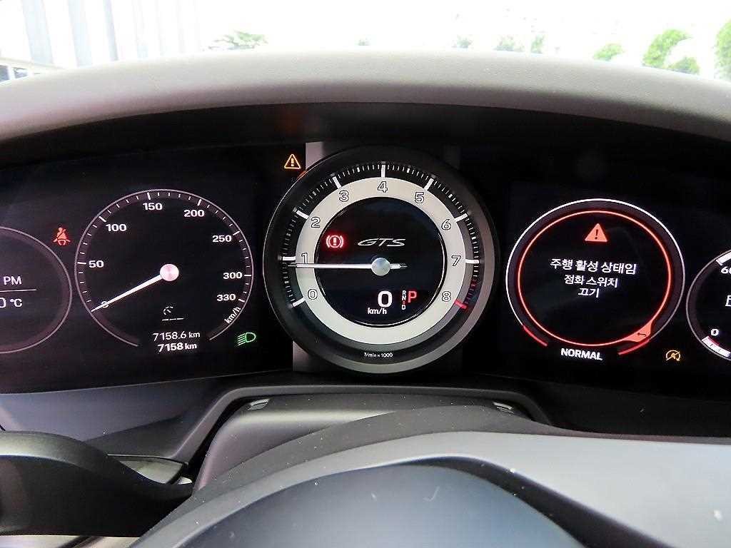 포르쉐 911 911(992) 카레라 GTS 카브리올레 이미지 14