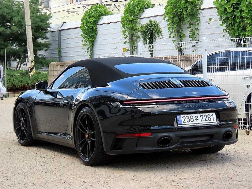 포르쉐 911 911(992) 카레라 GTS 카브리올레 이미지 7