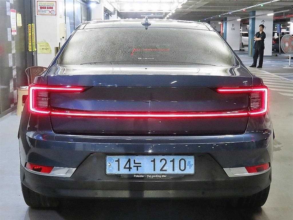 폴스타 폴스타2 롱레인지 싱글모터 이미지 5