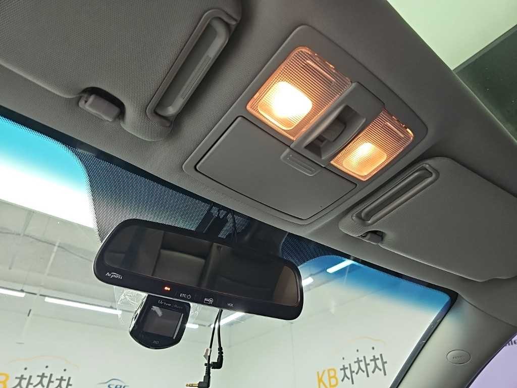 기아 쏘렌토 쏘렌토 R 디젤 4WD 2.2 TLX 최고급형 이미지 17
