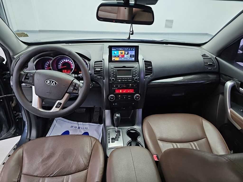 기아 쏘렌토 쏘렌토 R 디젤 4WD 2.2 TLX 최고급형 이미지 7