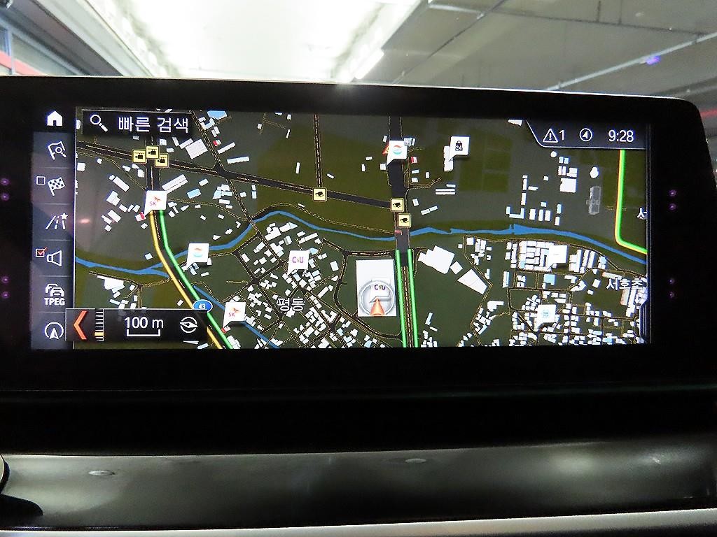 BMW 5시리즈 5시리즈 (G30) 520i 럭셔리 이미지 15