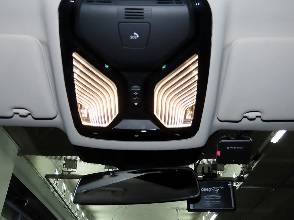 BMW 5시리즈 5시리즈 (G30) 520i 럭셔리 이미지 17