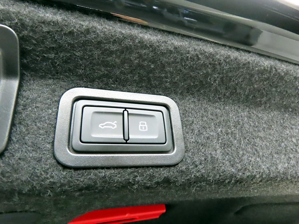 아우디 A6 A6 (C8) 45 TFSI 프리미엄 이미지 15