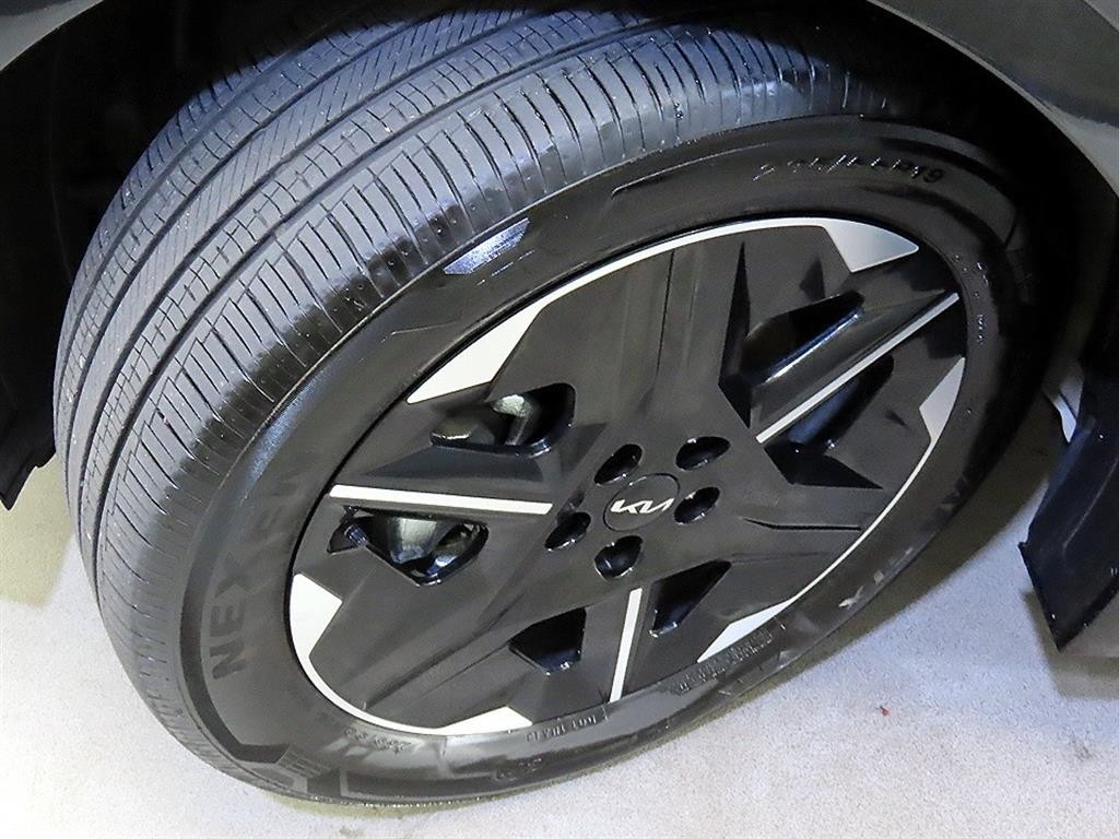 기아 EV6 더 뉴 EV6 롱레인지 2WD 어스 이미지 20