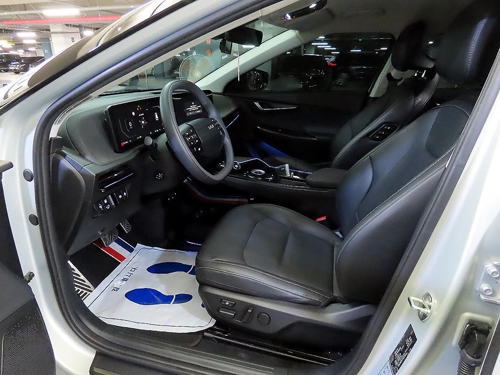 기아 EV6 더 뉴 EV6 롱레인지 2WD 어스 이미지 6