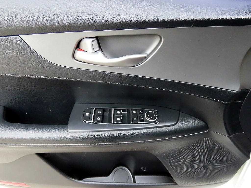 기아 K3 올뉴 K3 1.6 럭셔리 이미지 11