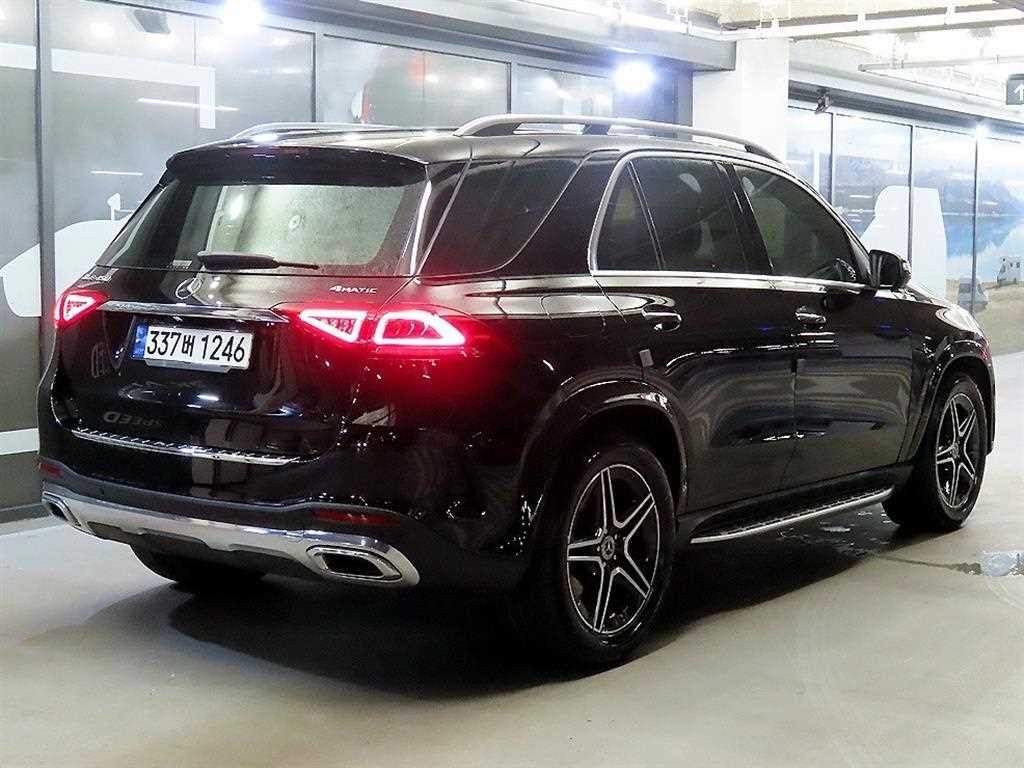 벤츠 GLE 클래스 GLE 클래스 W167 GLE 450 4MATIC 이미지 4