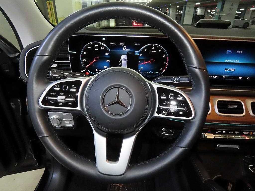 벤츠 GLE 클래스 GLE 클래스 W167 GLE 450 4MATIC 이미지 8