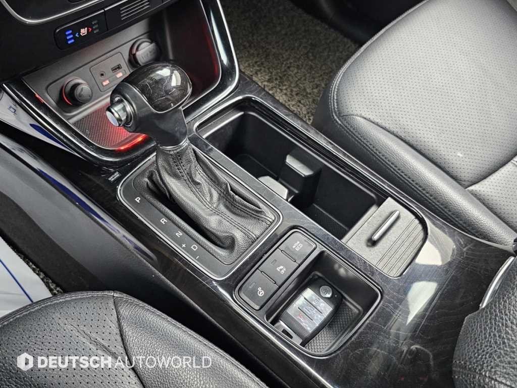 기아 쏘렌토 뉴 쏘렌토 R 2WD 2.0 프레스티지 이미지 9
