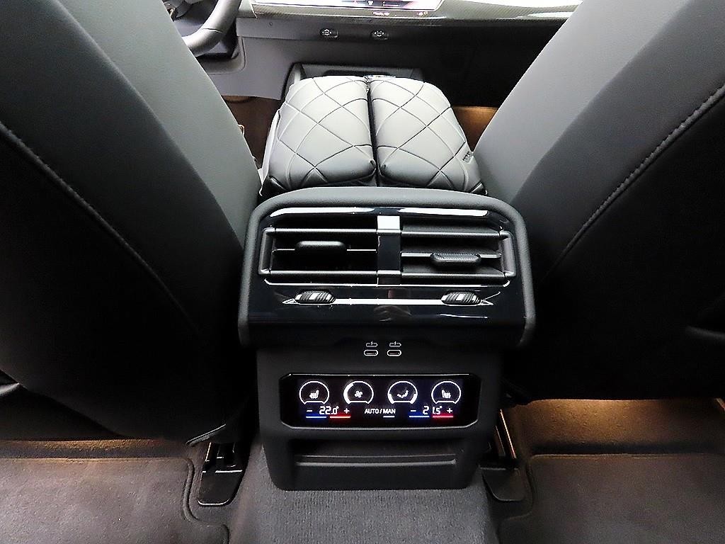 BMW 5시리즈 5시리즈 (G60) 530i xDrive M 스포츠 프로 스페셜 에디션 이미지 17