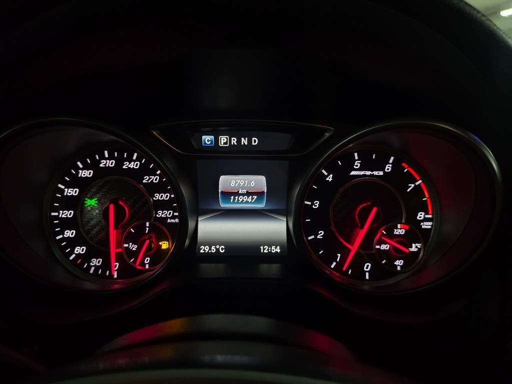 벤츠 A 클래스 A클래스 W176 A45 AMG 4MATIC 이미지 12