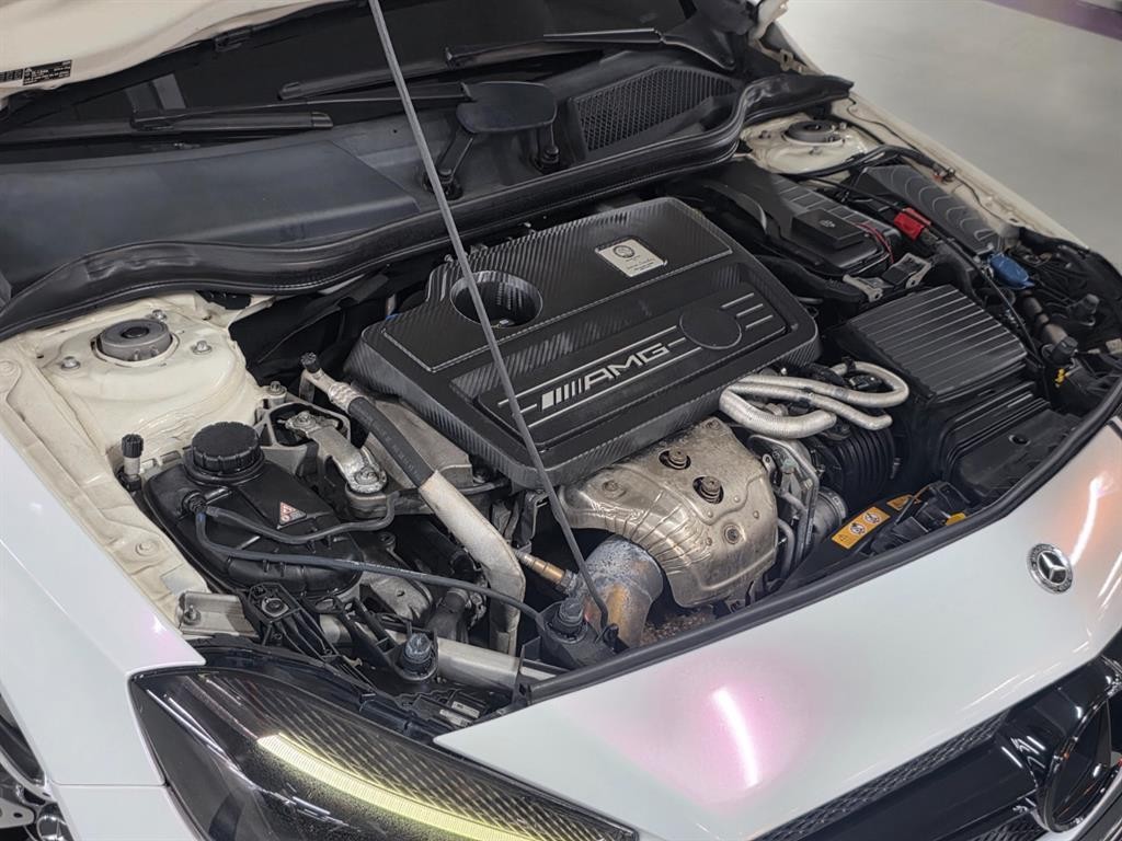 벤츠 A 클래스 A클래스 W176 A45 AMG 4MATIC 이미지 18