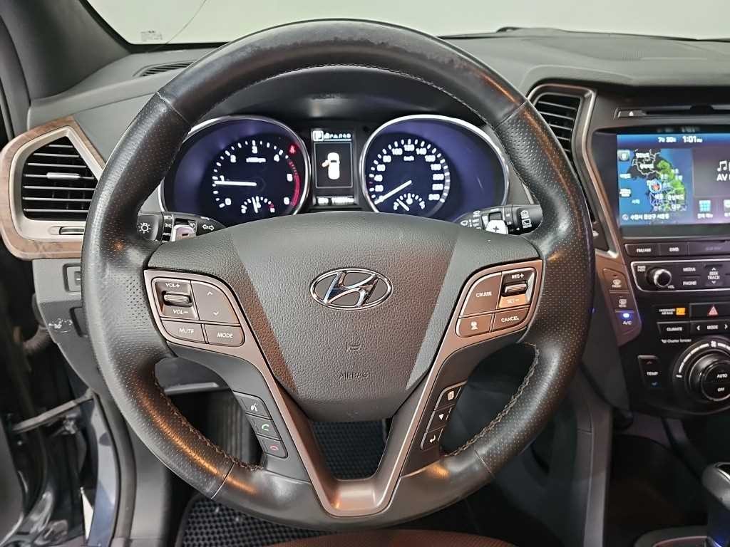 현대 맥스크루즈 더뉴맥스크루즈 E-VGT R2.2 2WD 파이니스트에디션 이미지 9