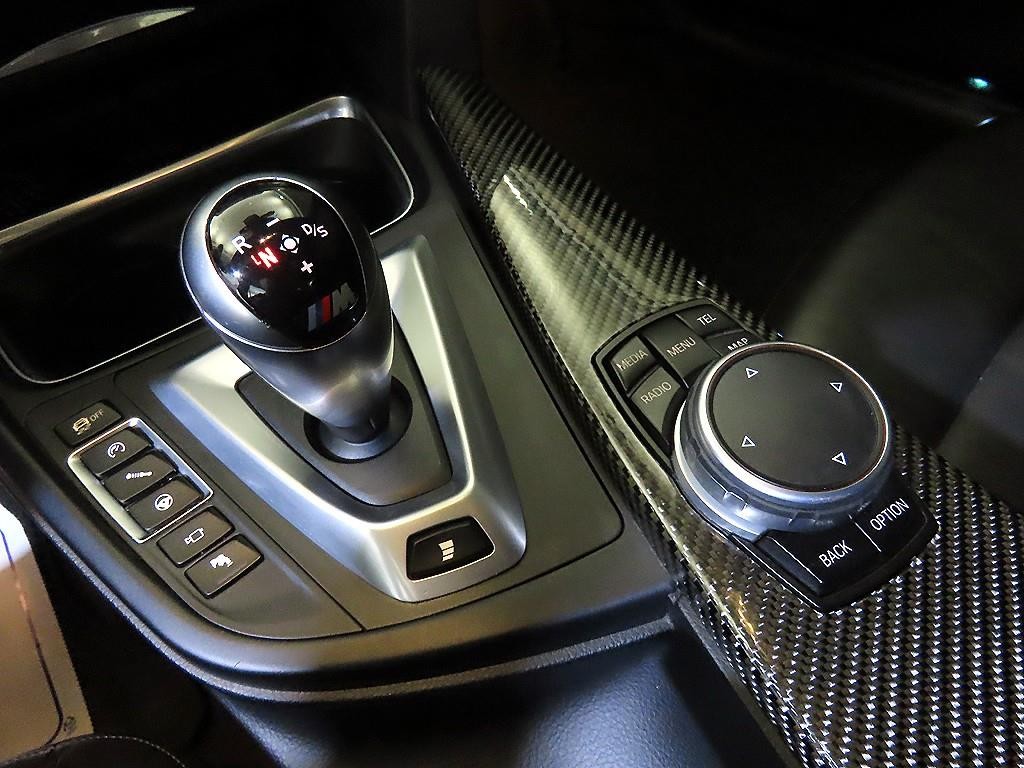 BMW 4시리즈 M4 (F82) 쿠페 이미지 12