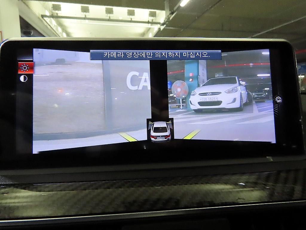 BMW 4시리즈 M4 (F82) 쿠페 이미지 17