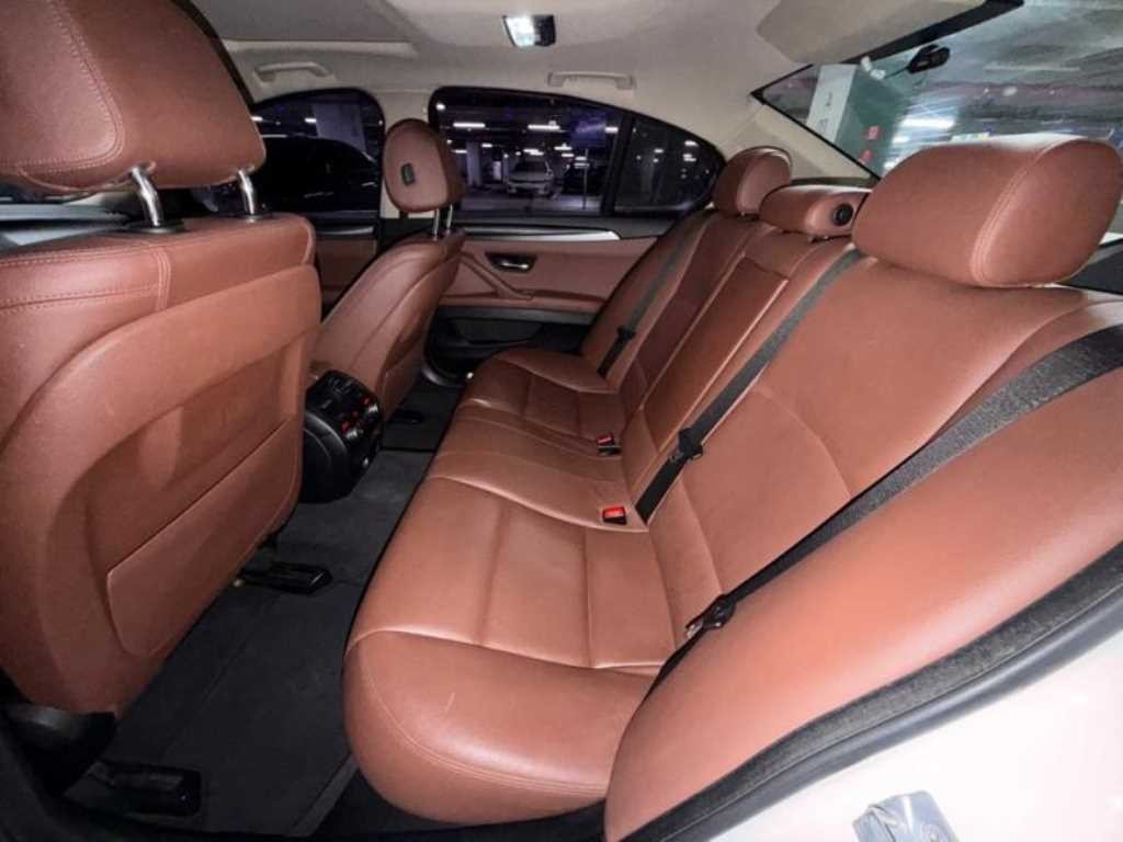 BMW 5시리즈 5시리즈 (F10) 528i xDrive 이미지 7
