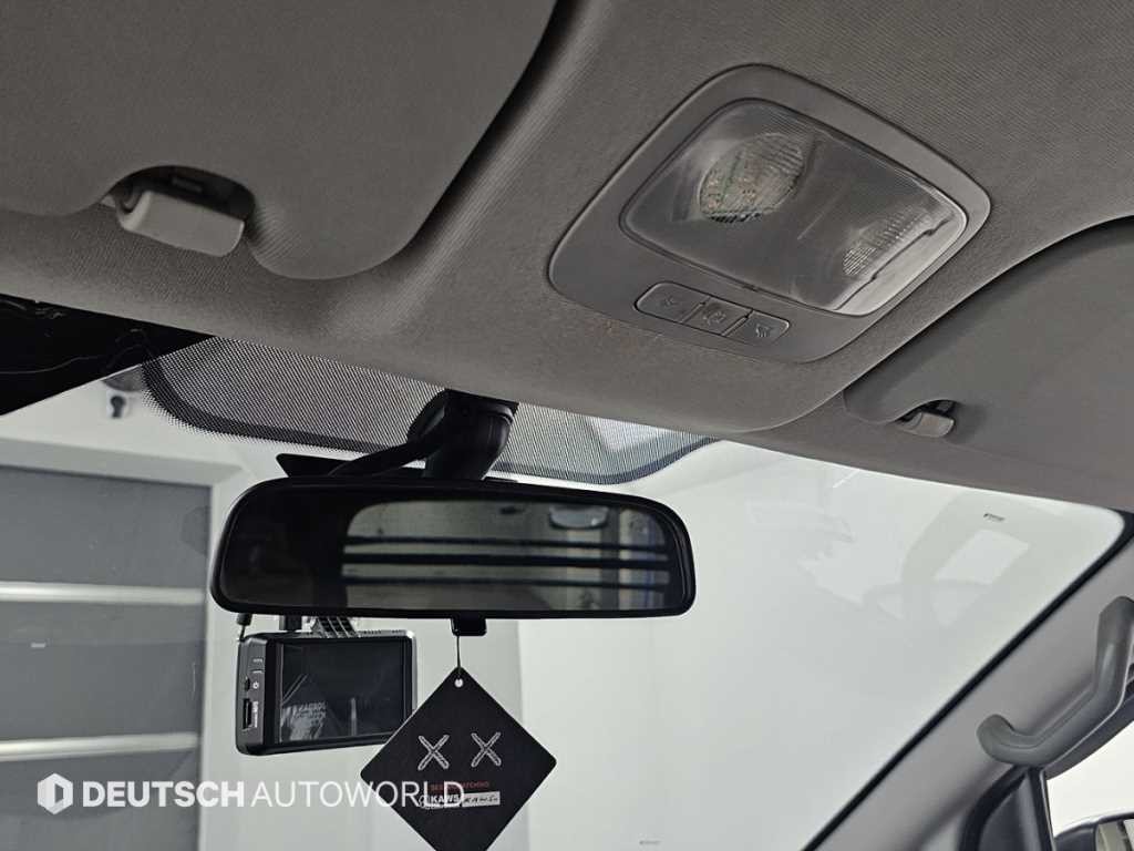 현대 스타렉스 더 뉴 그랜드 스타렉스 2WD 밴 5인승 모던 이미지 18