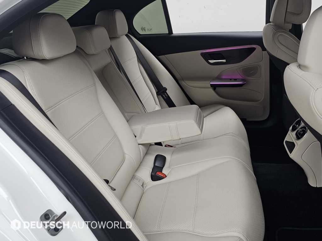 벤츠 C 클래스 C클래스 W206 C200 이미지 12