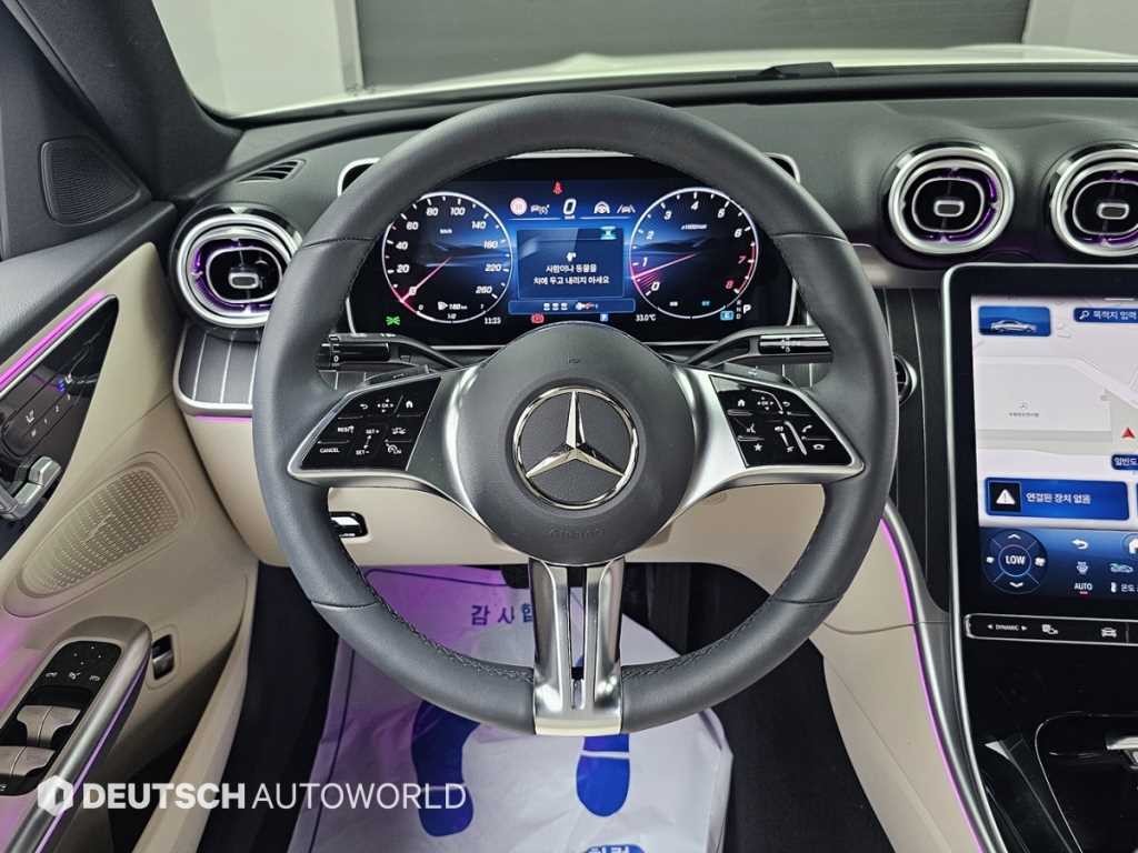 벤츠 C 클래스 C클래스 W206 C200 이미지 13