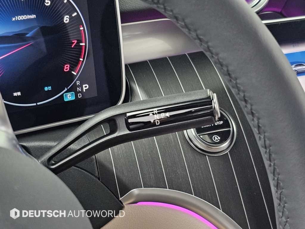 벤츠 C 클래스 C클래스 W206 C200 이미지 9