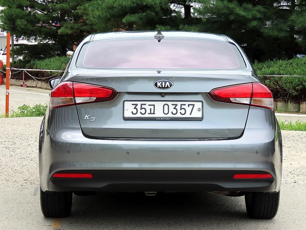 기아 K3 더뉴 K3 1.6 GDI 디럭스 이미지 4