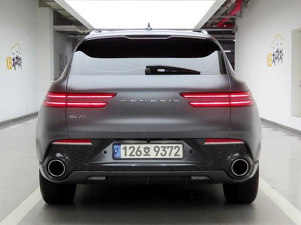 제네시스 GV70 2.5T 가솔린 2WD 스포츠 이미지 3